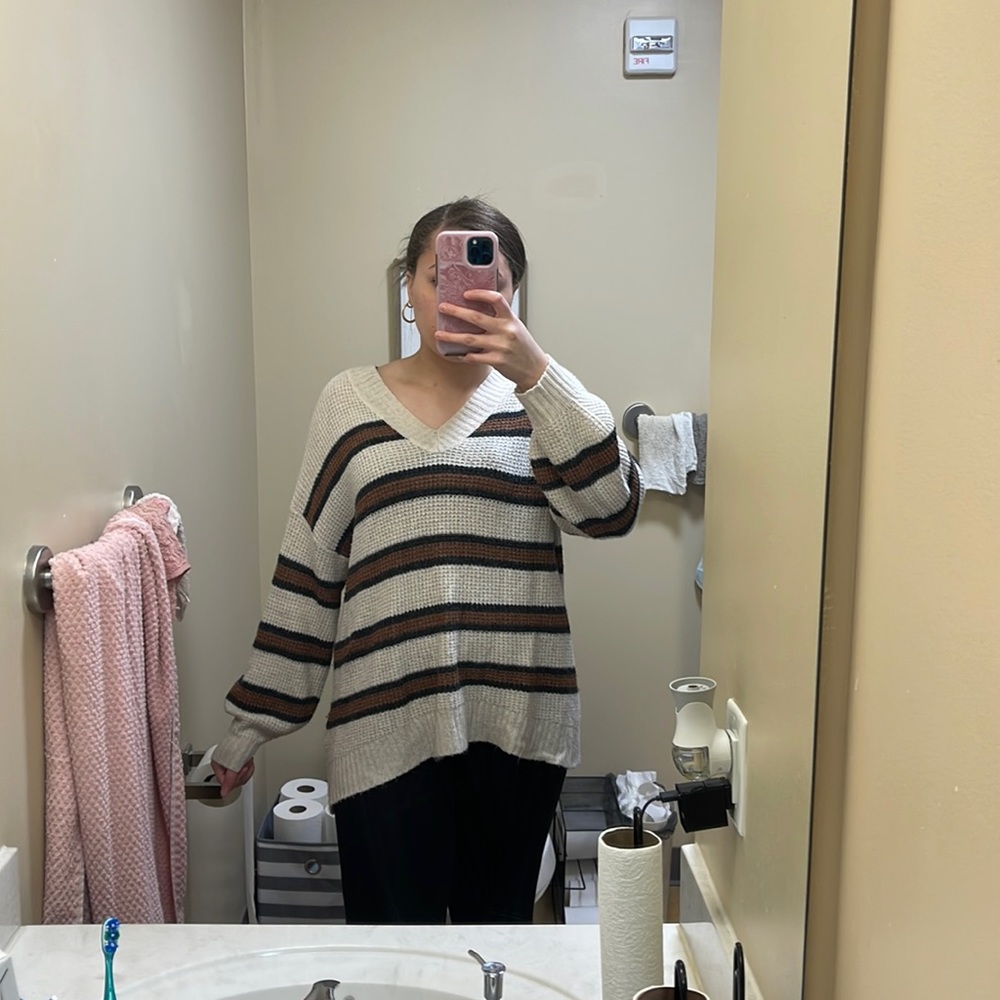 AE Sweater